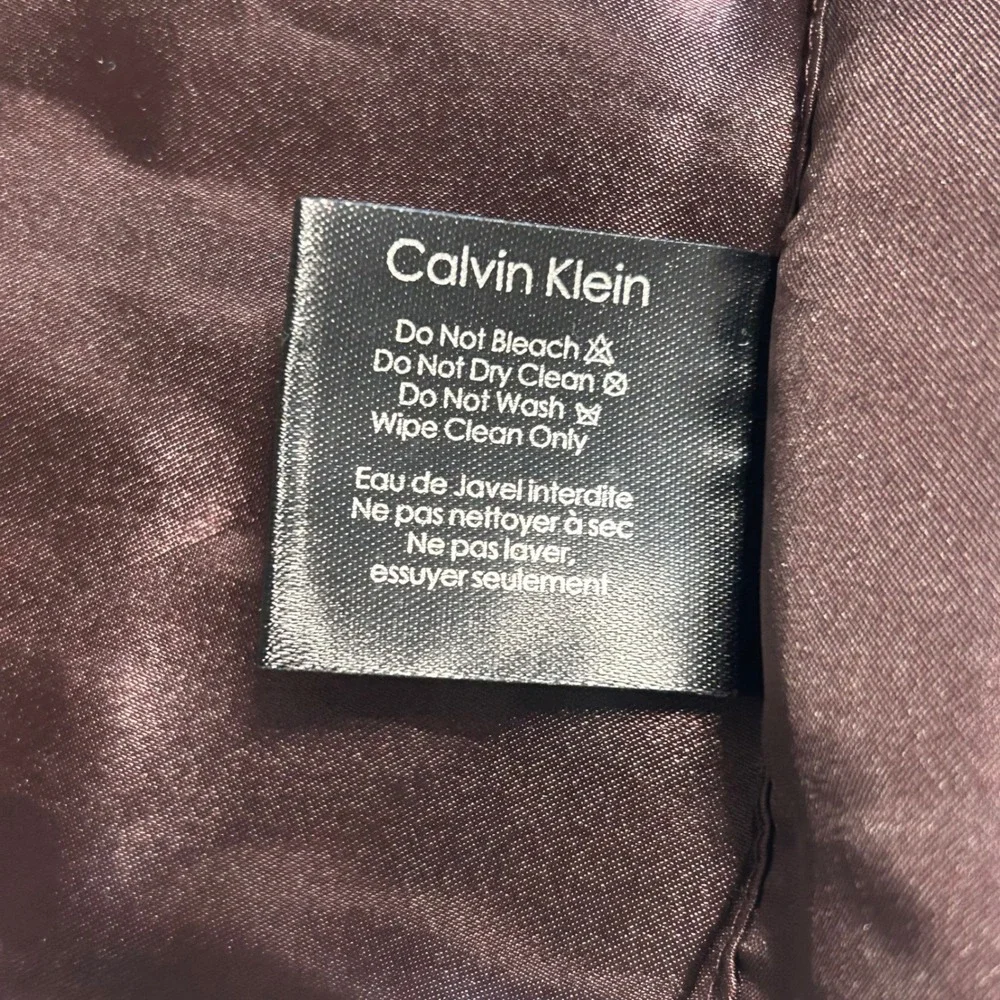 Calvin Klein calvin klein